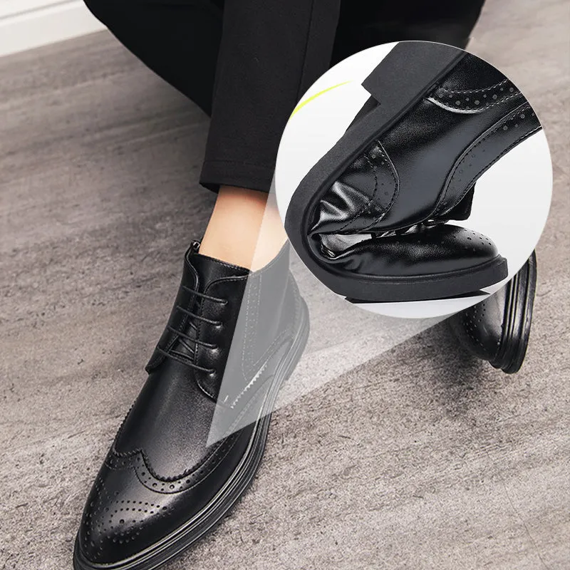 Men's Lace-Up Carved Wingtip Brogue Boots